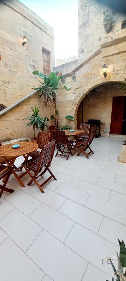 Ta Majsi Farmhouse With Indoor Heated Pool San Lawrenz Dış mekan fotoğraf